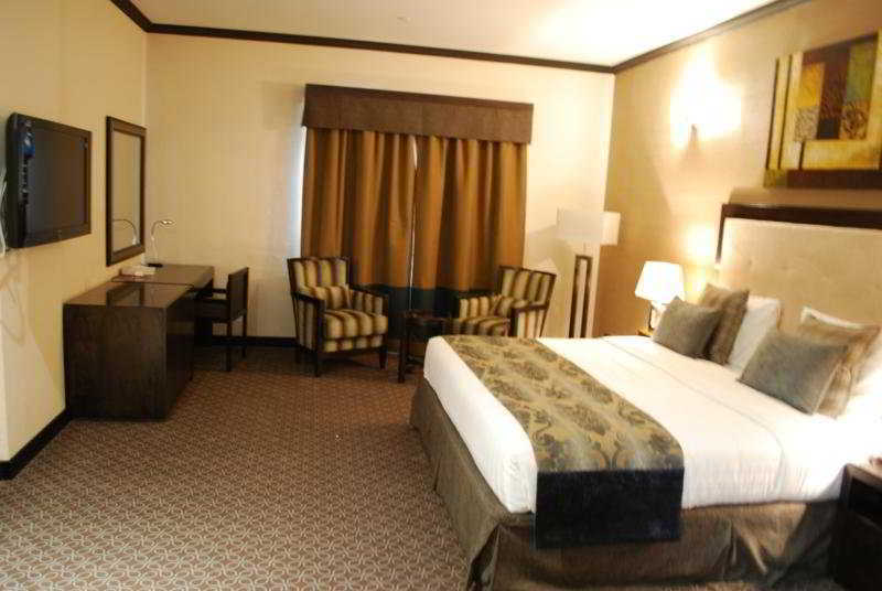London Crown Hotel Dubai Exteriör bild