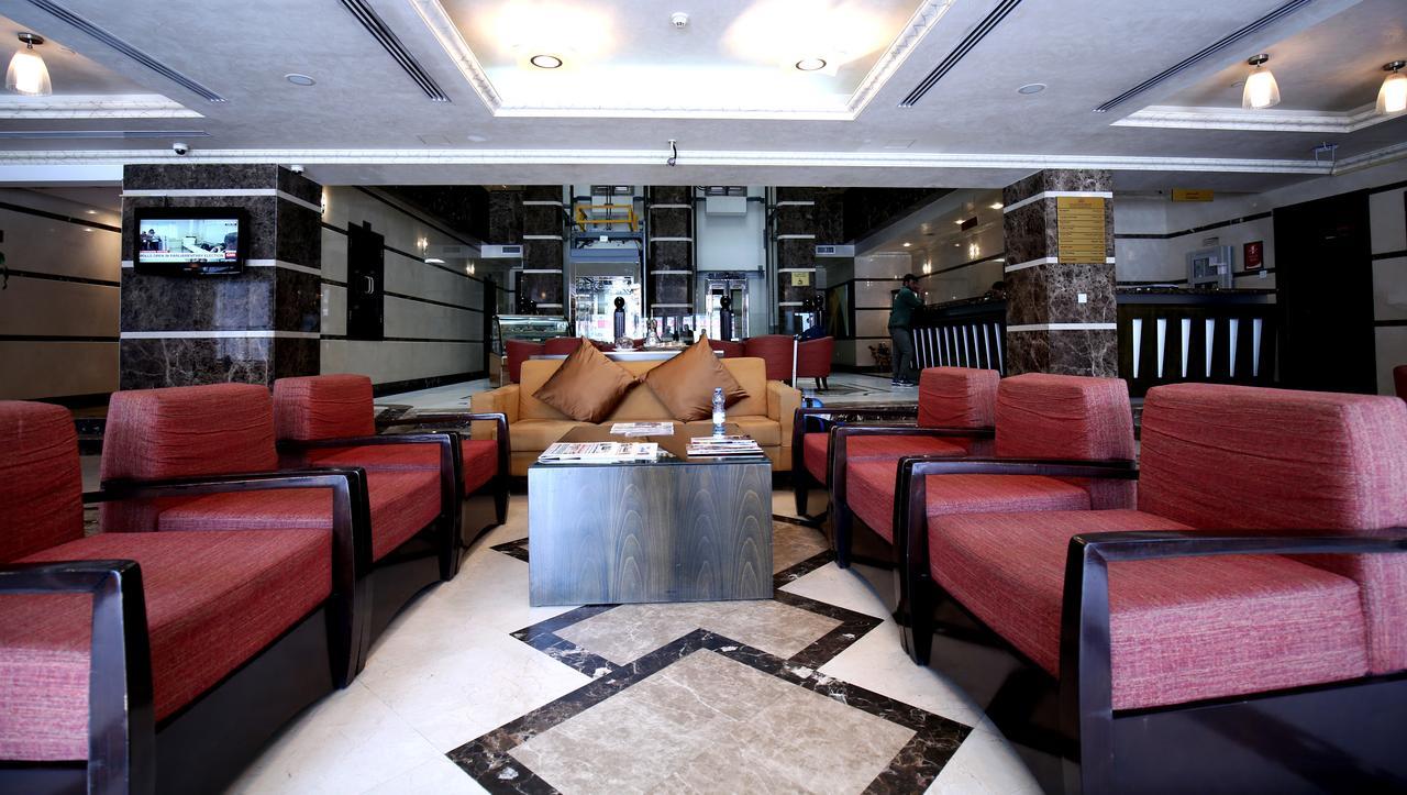London Crown Hotel Dubai Exteriör bild
